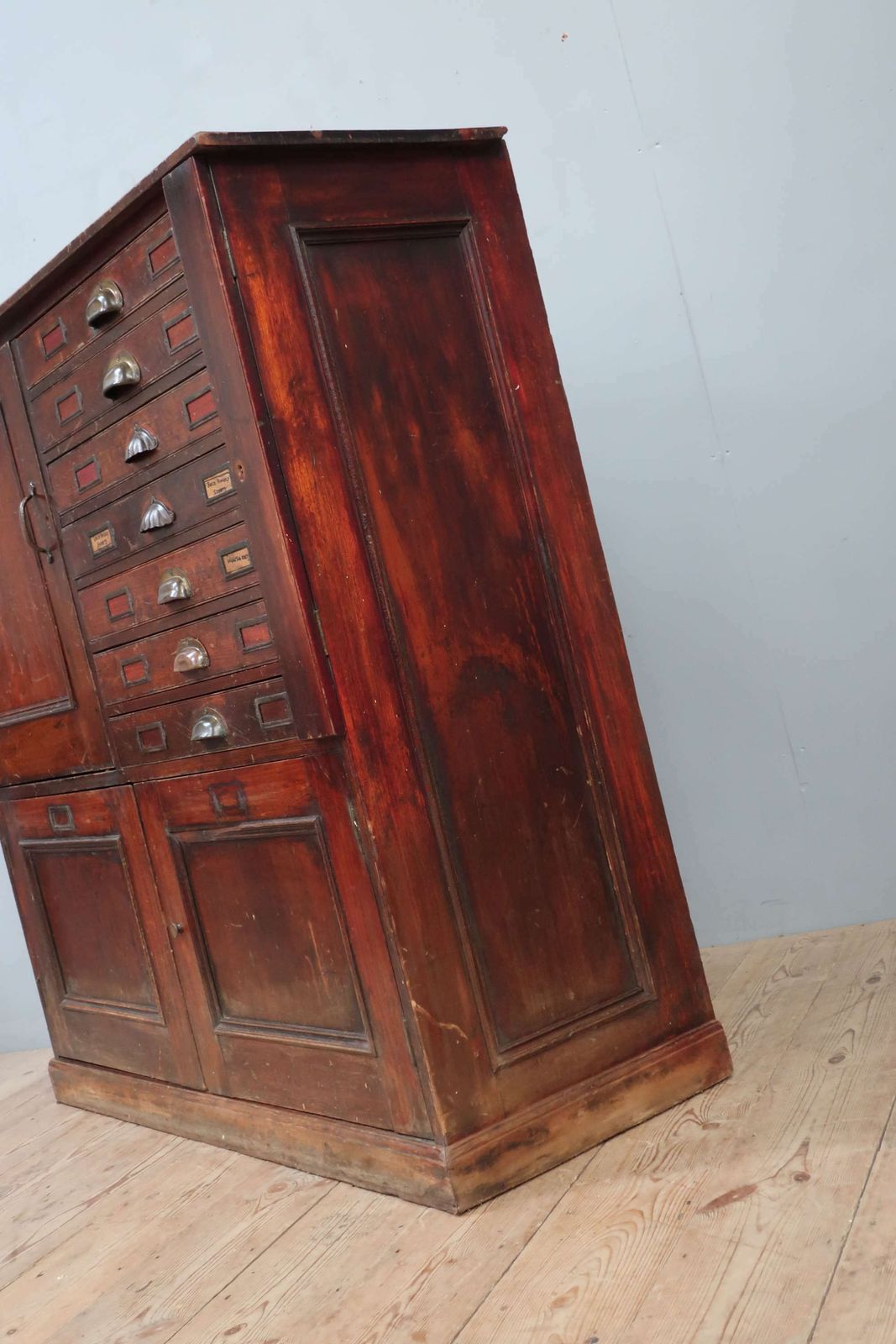 Lace Factory Cabinet C1890 photo 1550.0