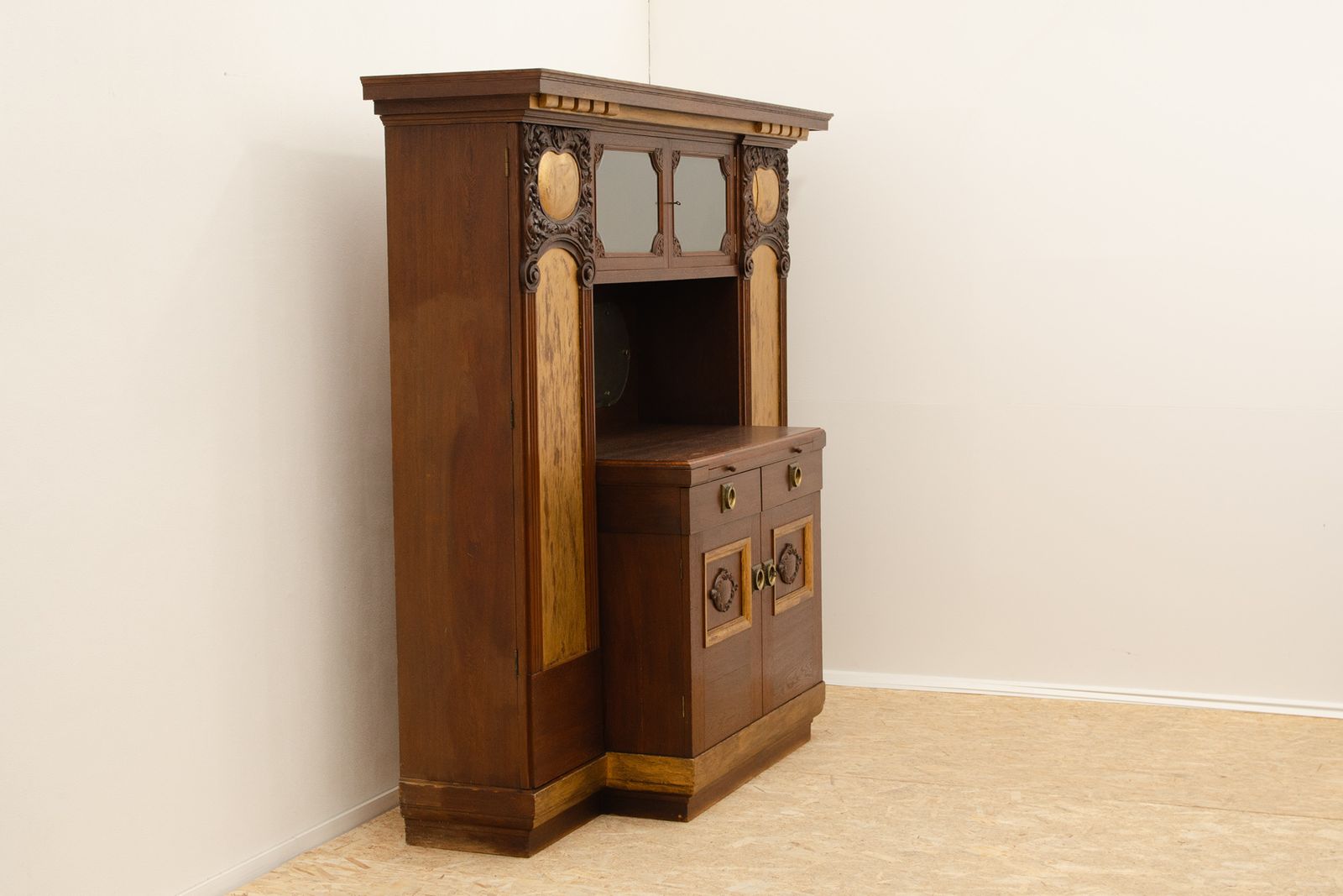 Groot Art Nouveau Dressoir, 1915, Oostenrijk Hongarije photo furniture