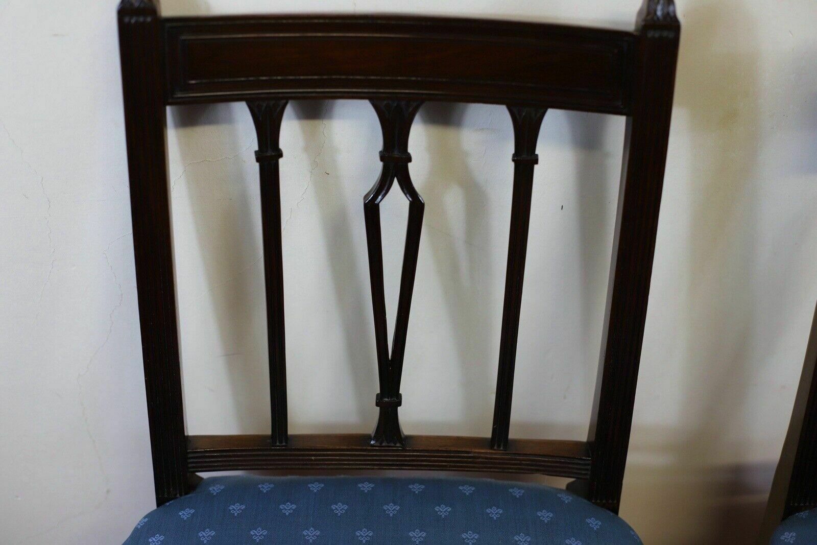 photo furniture Beautiful Set Of Eight 19th Century Mahogany Dining Chairs