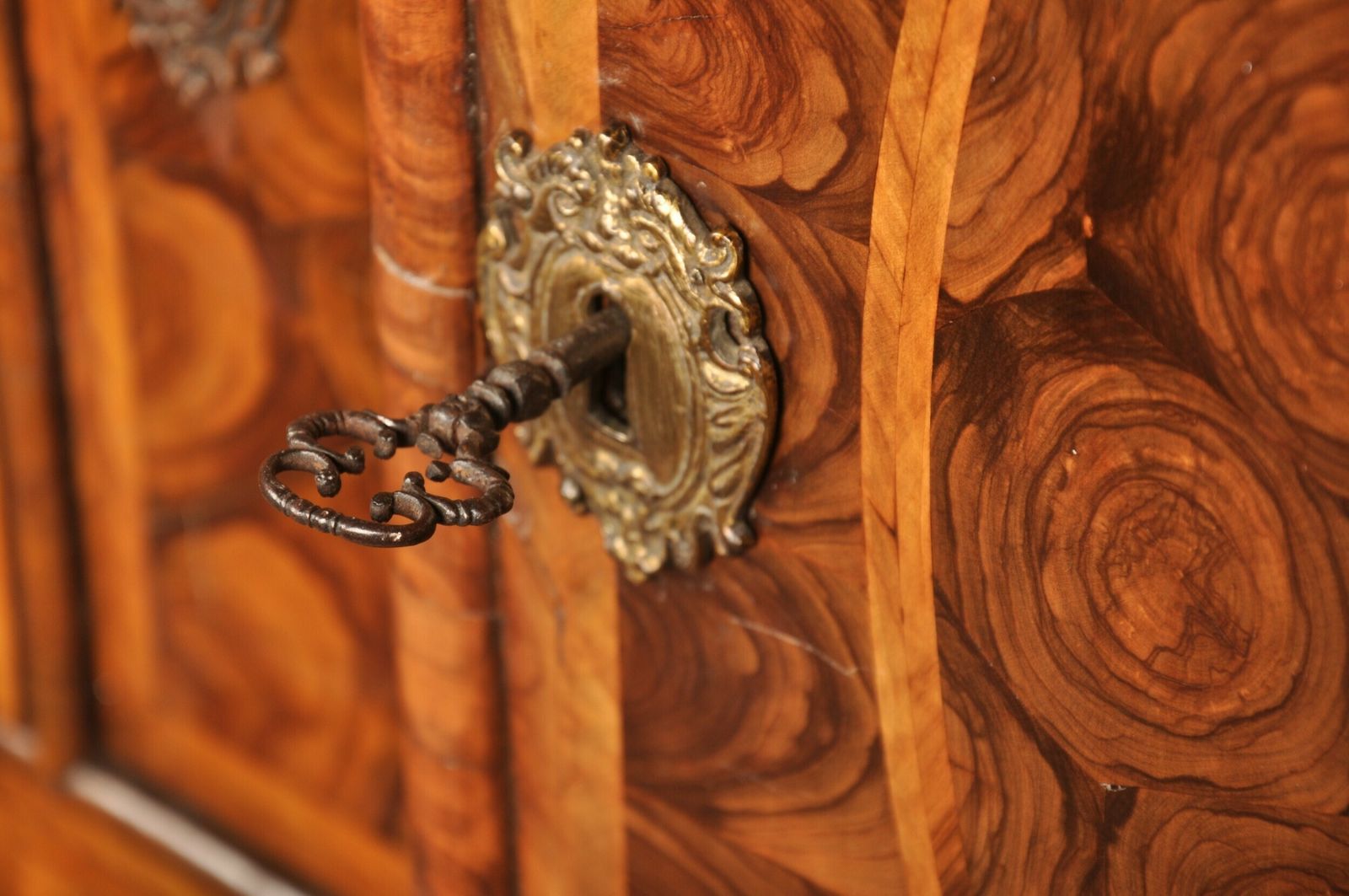 photo buy 17th Century Olive Wood Oyster Cabinet