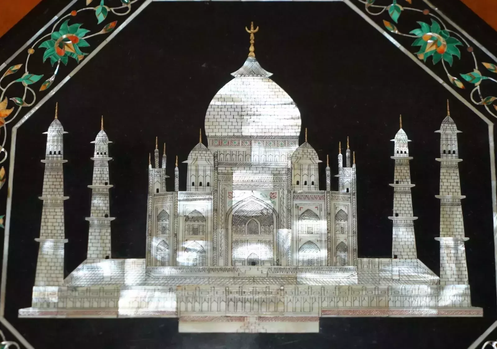 Exquisite Pietra Dura Marble & Mother Of Pearl Table Top Depicting The Taj Mahal photo Home Decor
