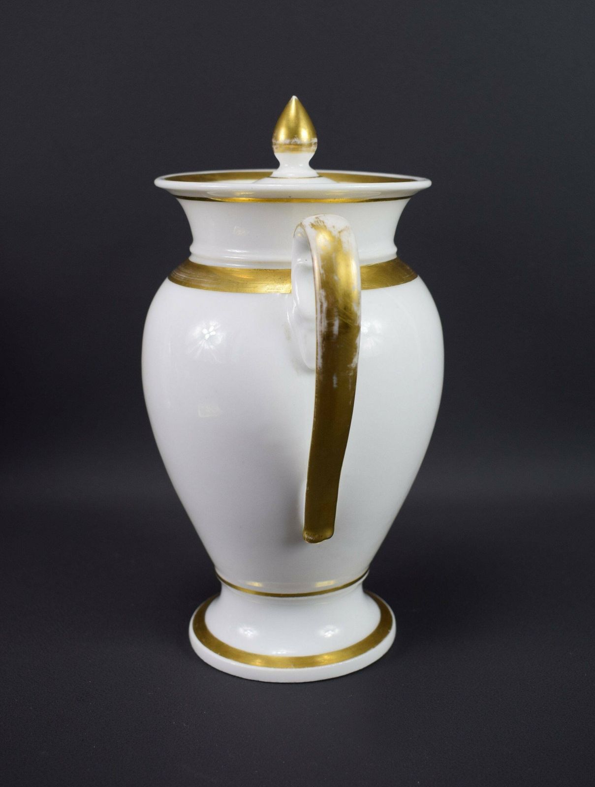 Antique French Vieux Paris Porcelain Coffee Pot 19th photo for sale