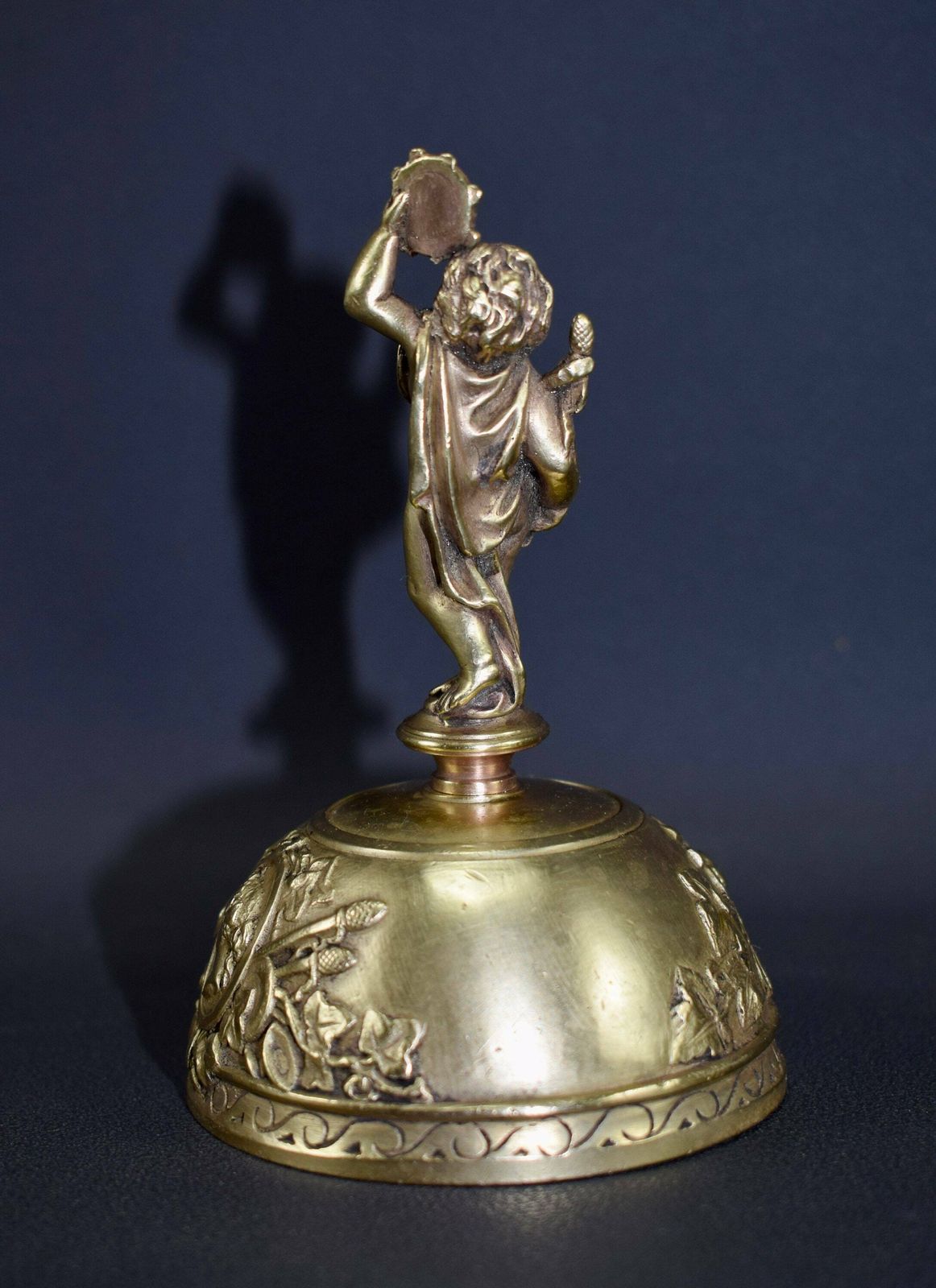 Vintage French Bronze Table Bell Cherubin Musician 19th photo vinterior
