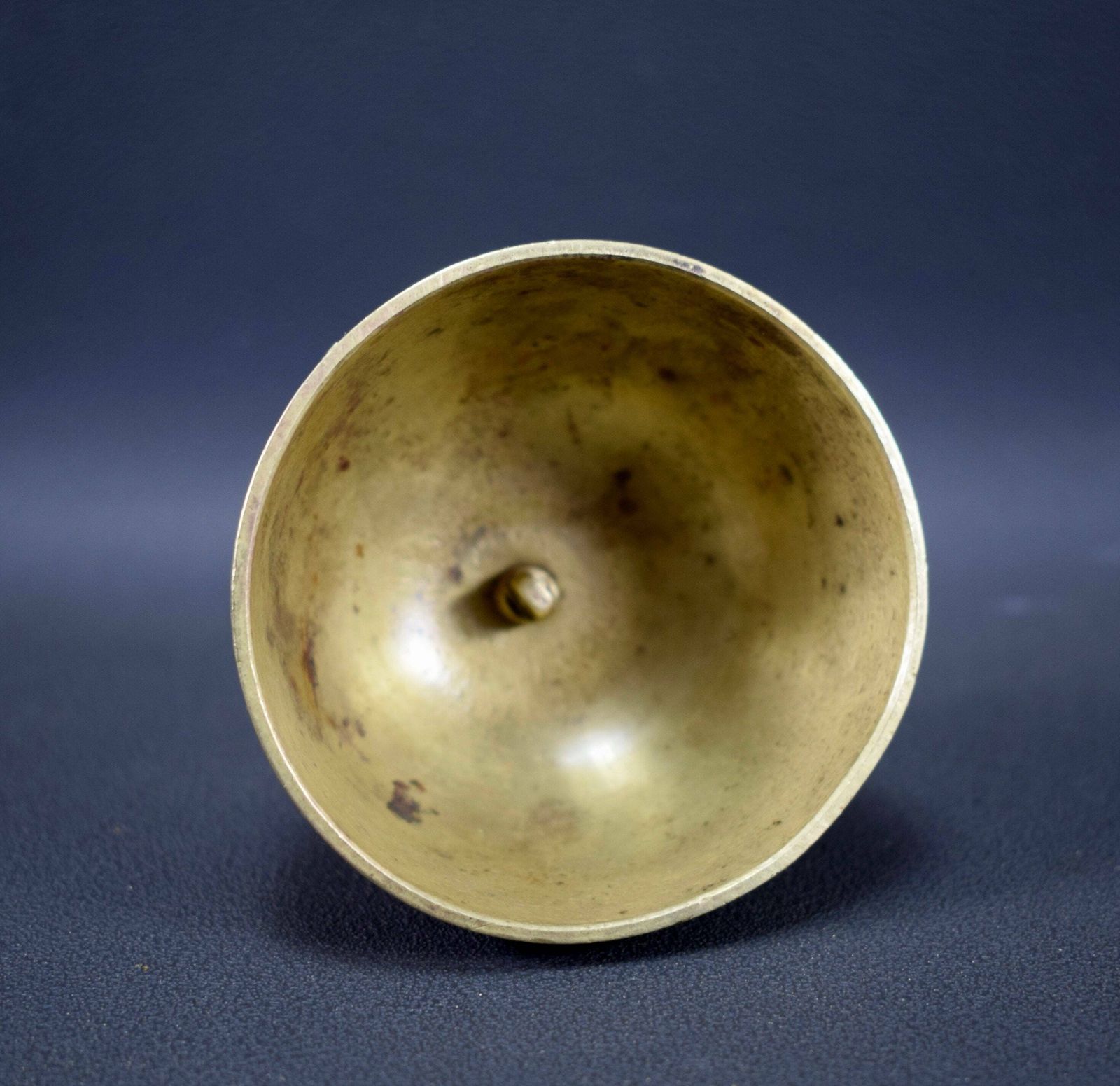 photo furniture Vintage French Bronze Table Bell Cherubin Musician 19th