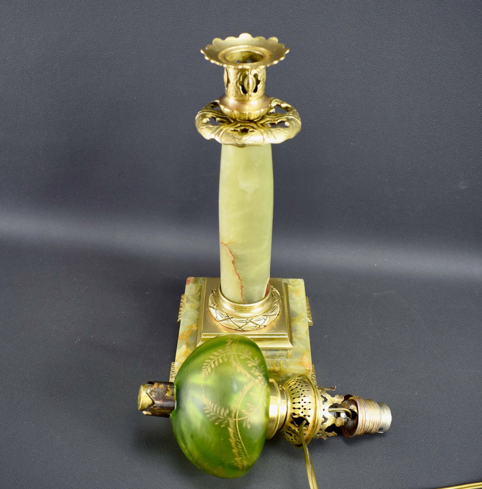 Art Nouveau French Green Glass And Onyx Table Kerosene Lamp Electrified photo vintage