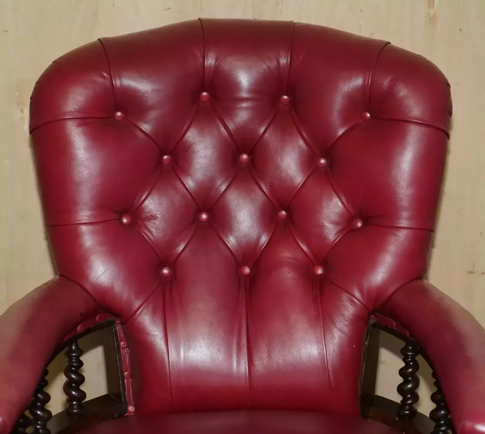 Antique William IV 1830 Chesterfield Tufted Barley Twist Frame Leather Armchair photo for sale