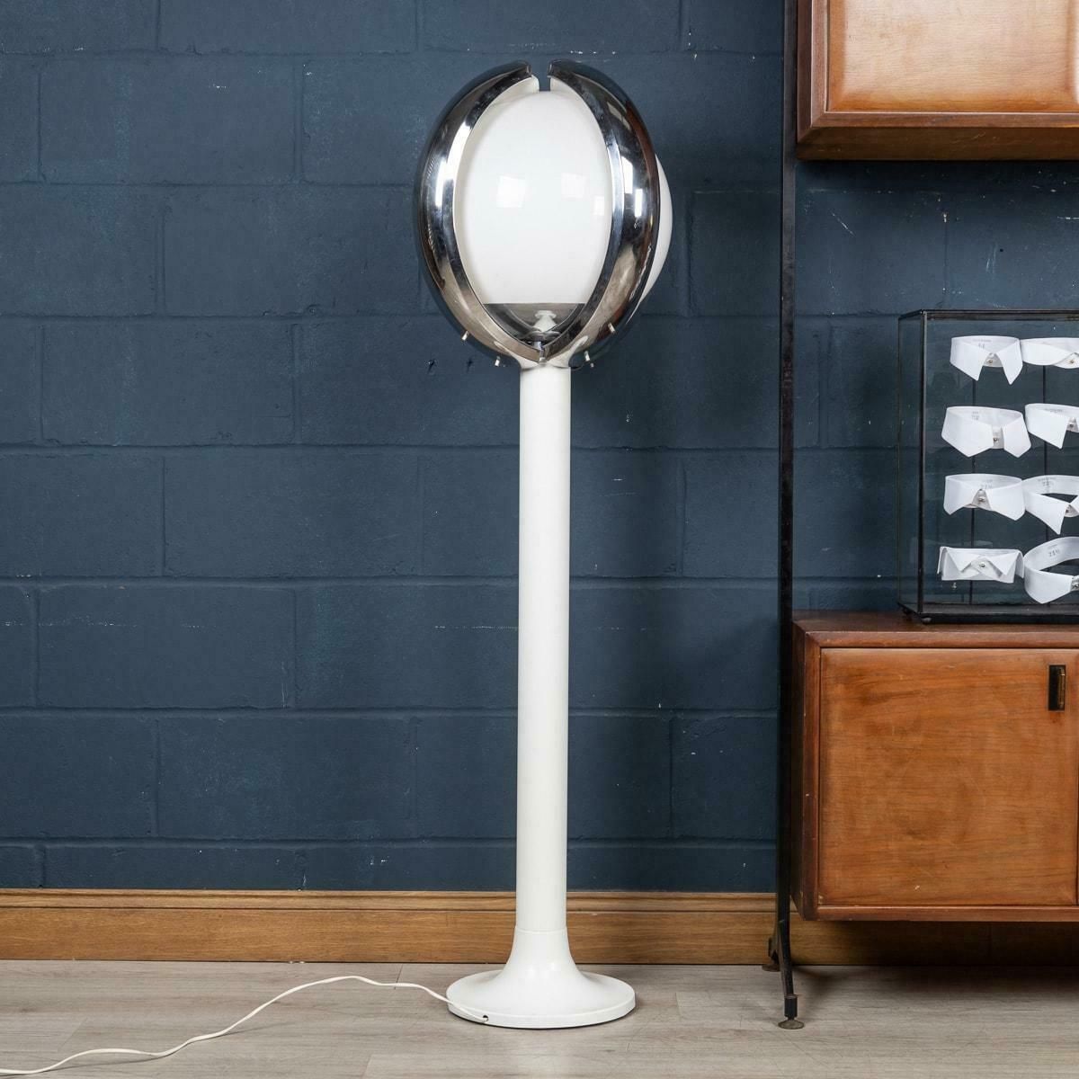 Lighting A 20th Century Italian "Space Age" Floor Lamp With Hand Blown Venetian Glass photo