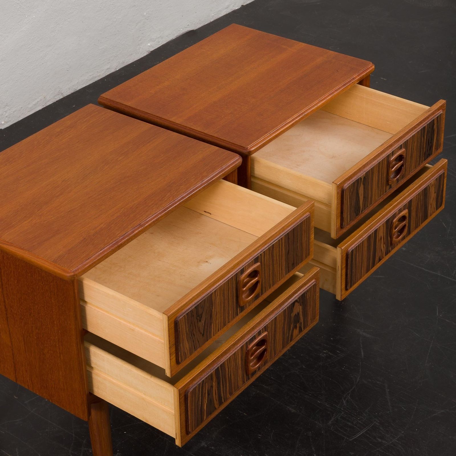 Mid Century Teak Bedside Tables With Rosewood Inlays, Denmark 1960s, Set Of 2 photo vintage