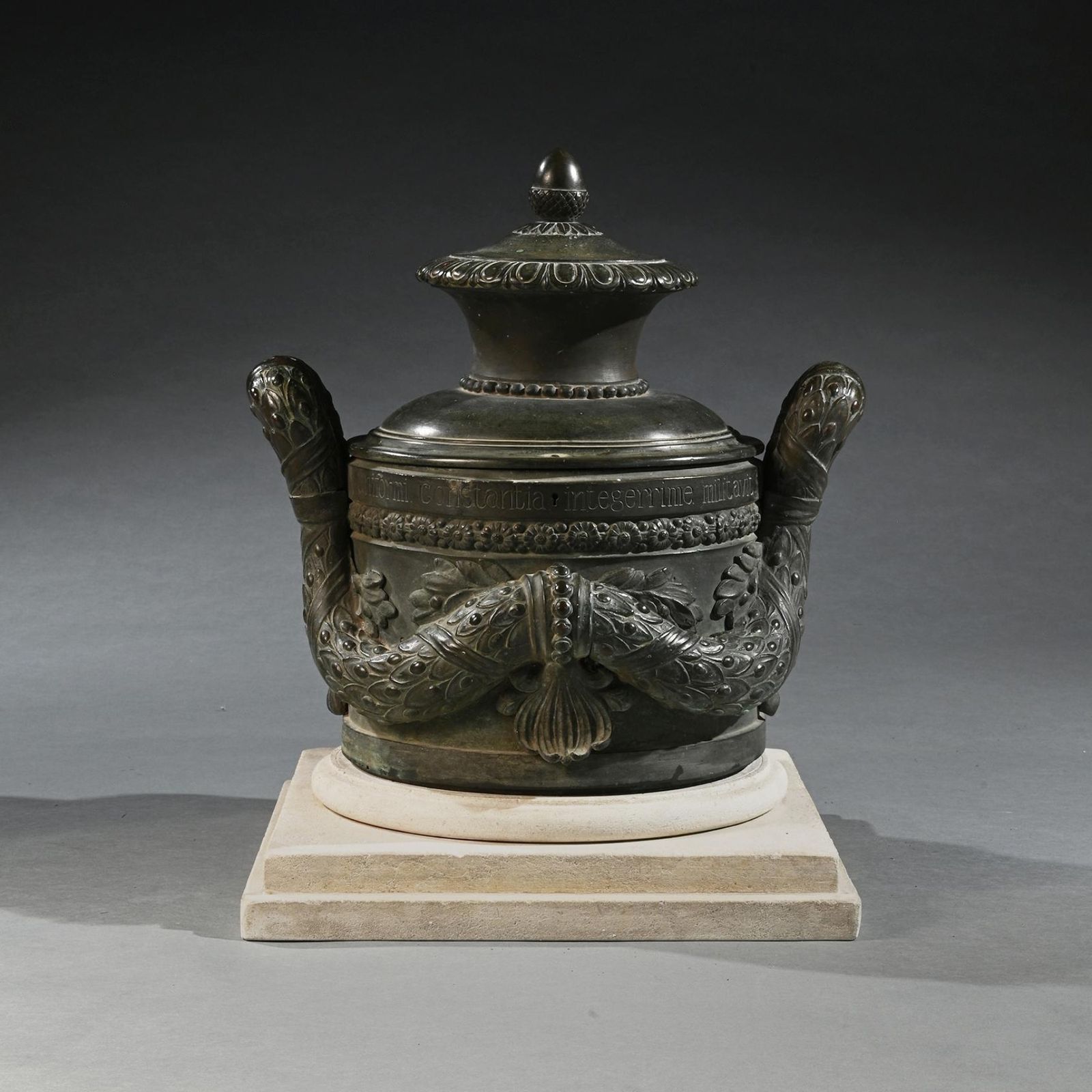 An Extremely Rare Italian Late 18th C Bronze Locking Vessel With Latin Inscription, Possibly With Maritime Associations. photo vinterior