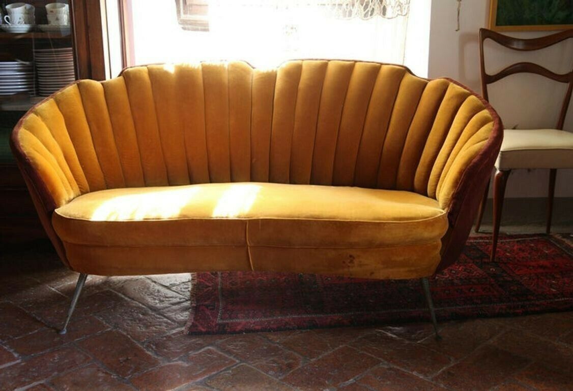 photo furniture Shell Midcentury Curved Sofa, Brass Cast Feet, Original Velvet, Casa E Giardino