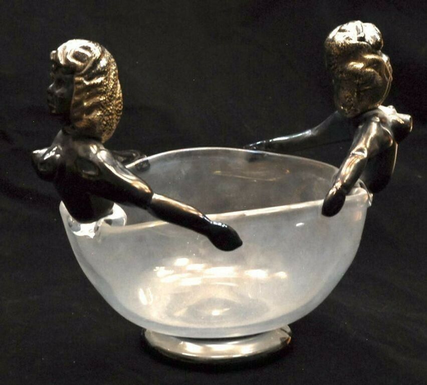 Iridescent Bowl With Figurine In Figurehead Position, Ercole Barovier, 1930 photo for sale