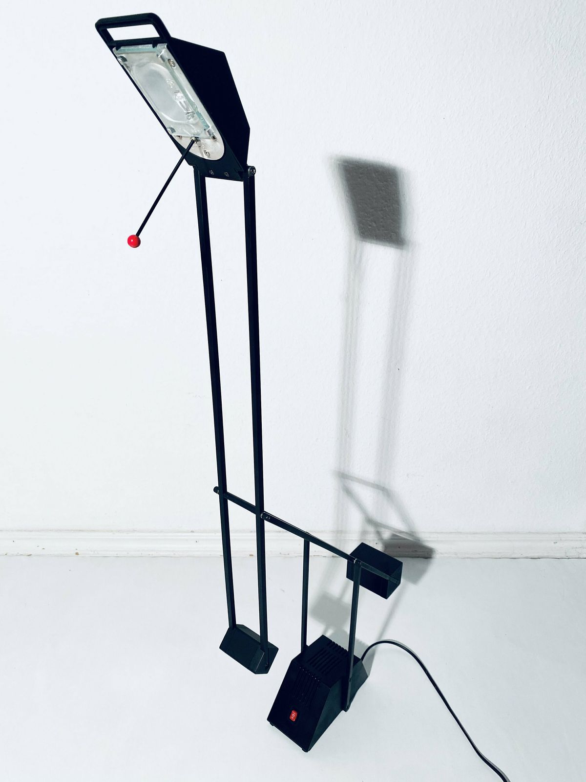 Designer Franz Hustadt Leuchten Desk Lamp / 3401 / 1980s Home Office Decor photo vinterior