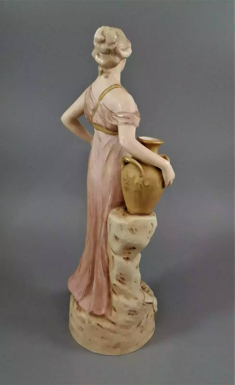 Beautiful Antique Royal Dux Porcelain Figurine Depicting A Lady Holding A Jug. photo 400.0
