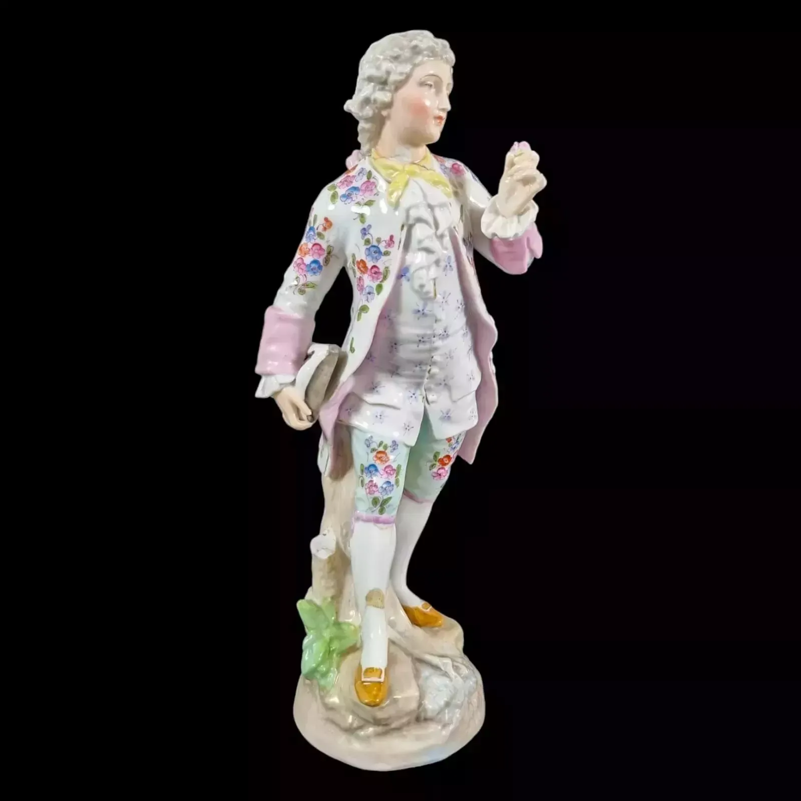 1830’s Meissen Porcelain Figurine Of Regency Dandy Gentleman Holding A Tricorne