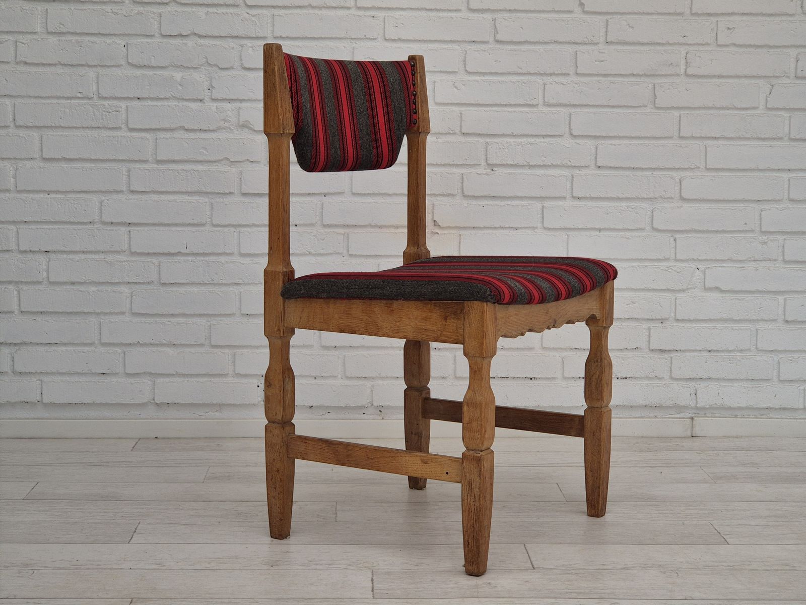 1970s, Danish Design By Henning Kjærnulf, Set Of 4 Dining Chairs, Original Condition, Oak, Wool. photo furniture