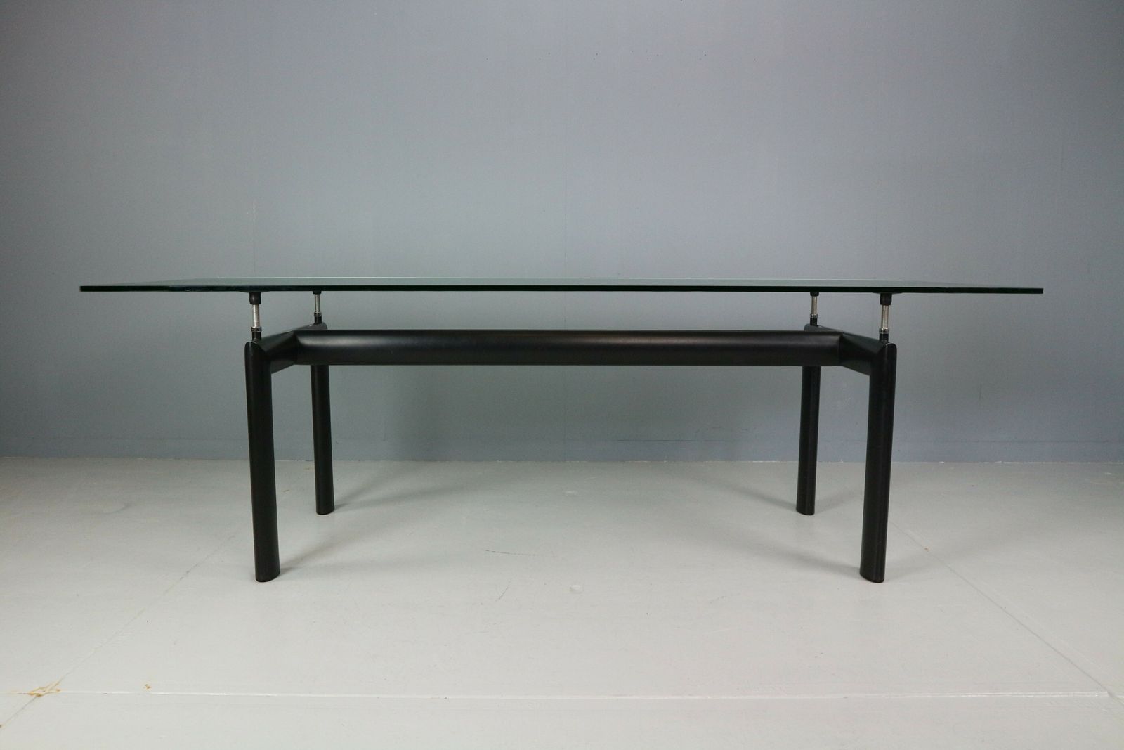 Le Corbusier Glass Dinning Table ‘Lc6’ For Cassina, 1970s Italy photo vintage