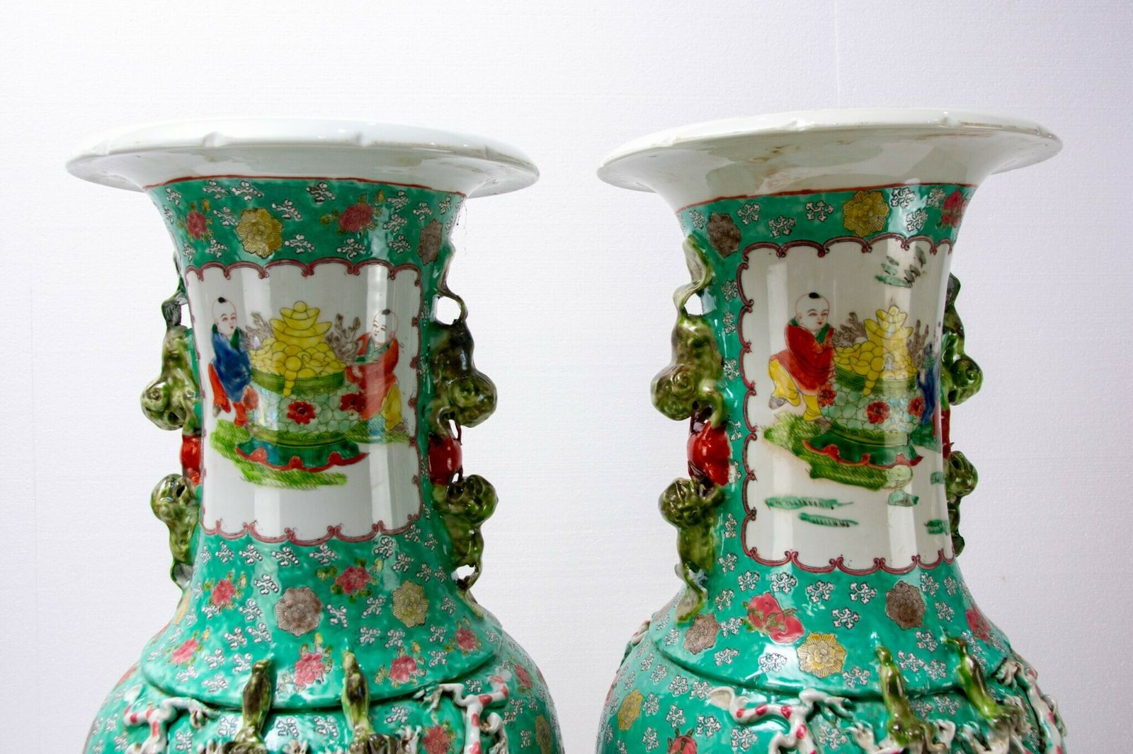 Large Canton Porcelain Urns   Chinese Cantonese Asian Porcelain Vases photo buy