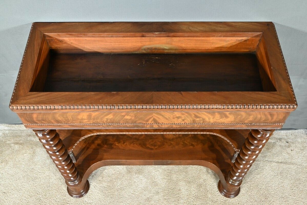 Mahogany Planter, Restoration Style – Mid 19th Century photo 1800.0