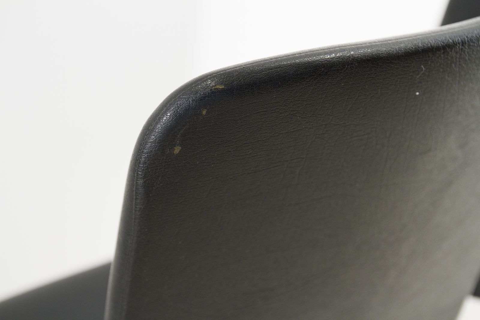 Mid Century Modern Dining Chairs, Set Of 4 Black Swivel Chairs photo 590.0