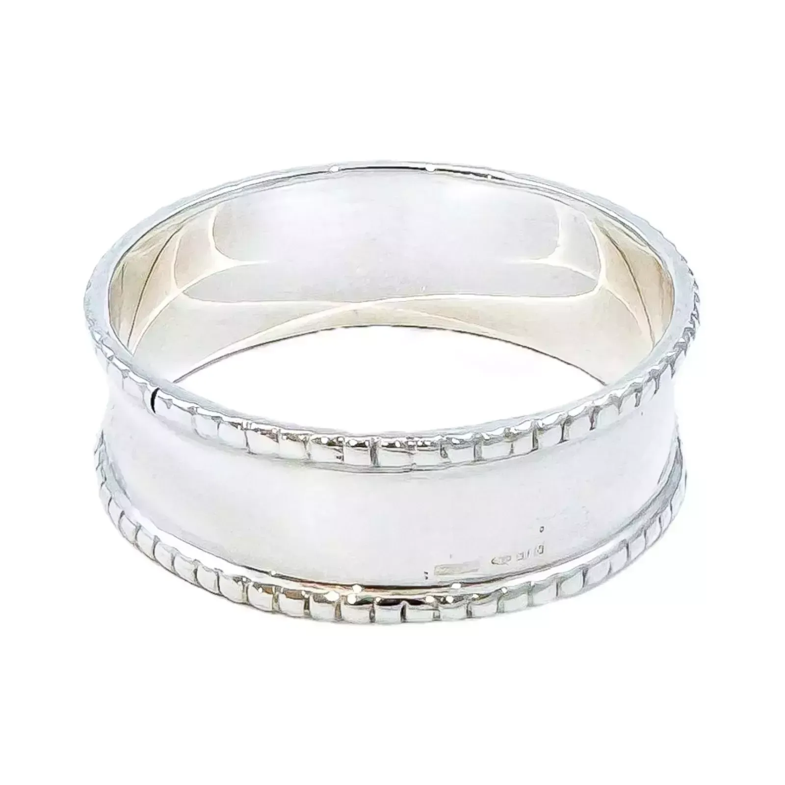 Vintage Classic Design Boxed Sterling Silver Napkin Ring With Beaded Border photo 60.0