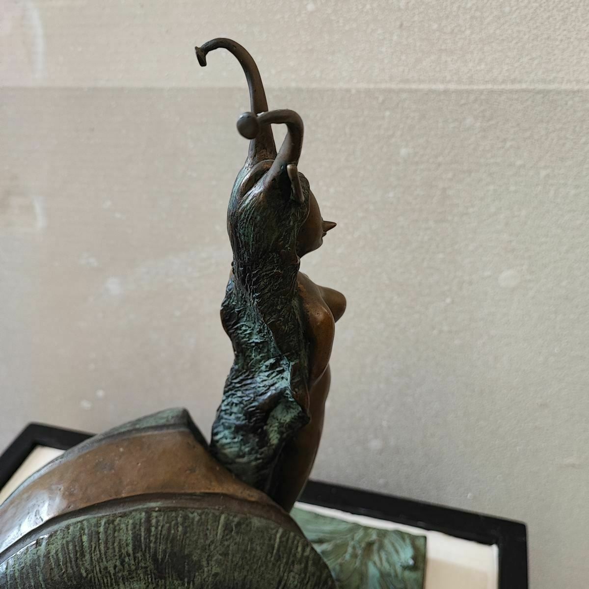 photo vintage Patinated Bronze Sculpture Max Hamlet, Superstar Snail, Year 1991