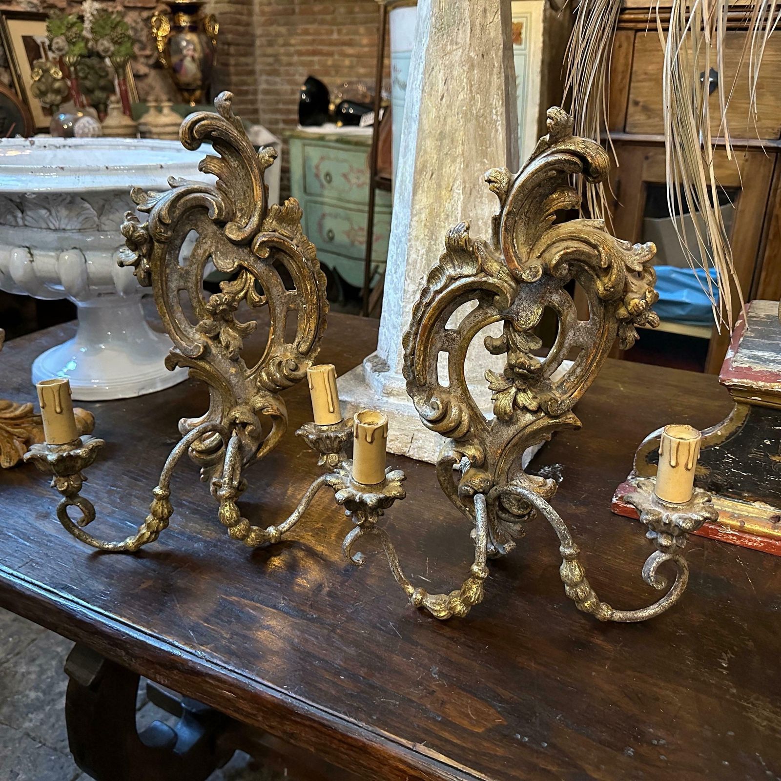 779.0 1900s Baroque Hand Carved Lacquered Wood And Iron Italian Wall Sconces photo