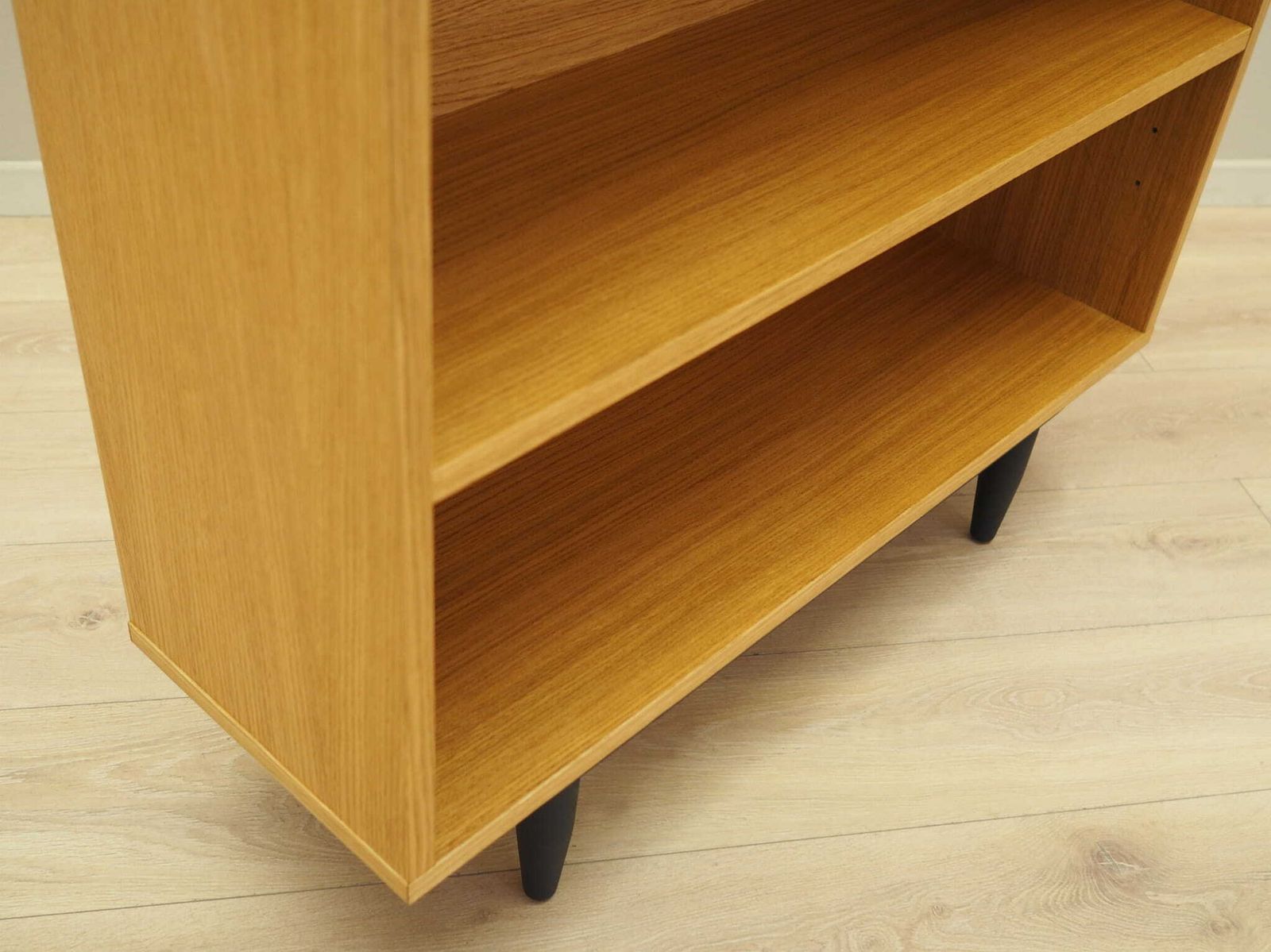Oak Bookcase, Danish Design, 1990s, Production: Denmark photo vintage