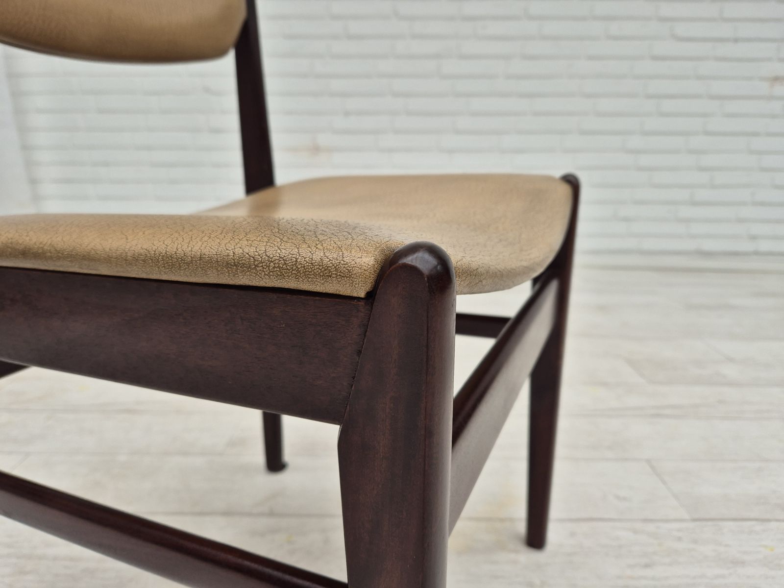 1970s, Set Of 5 Danish Dinning Chairs, Original Condition, Teak Wood, Leather. photo for sale