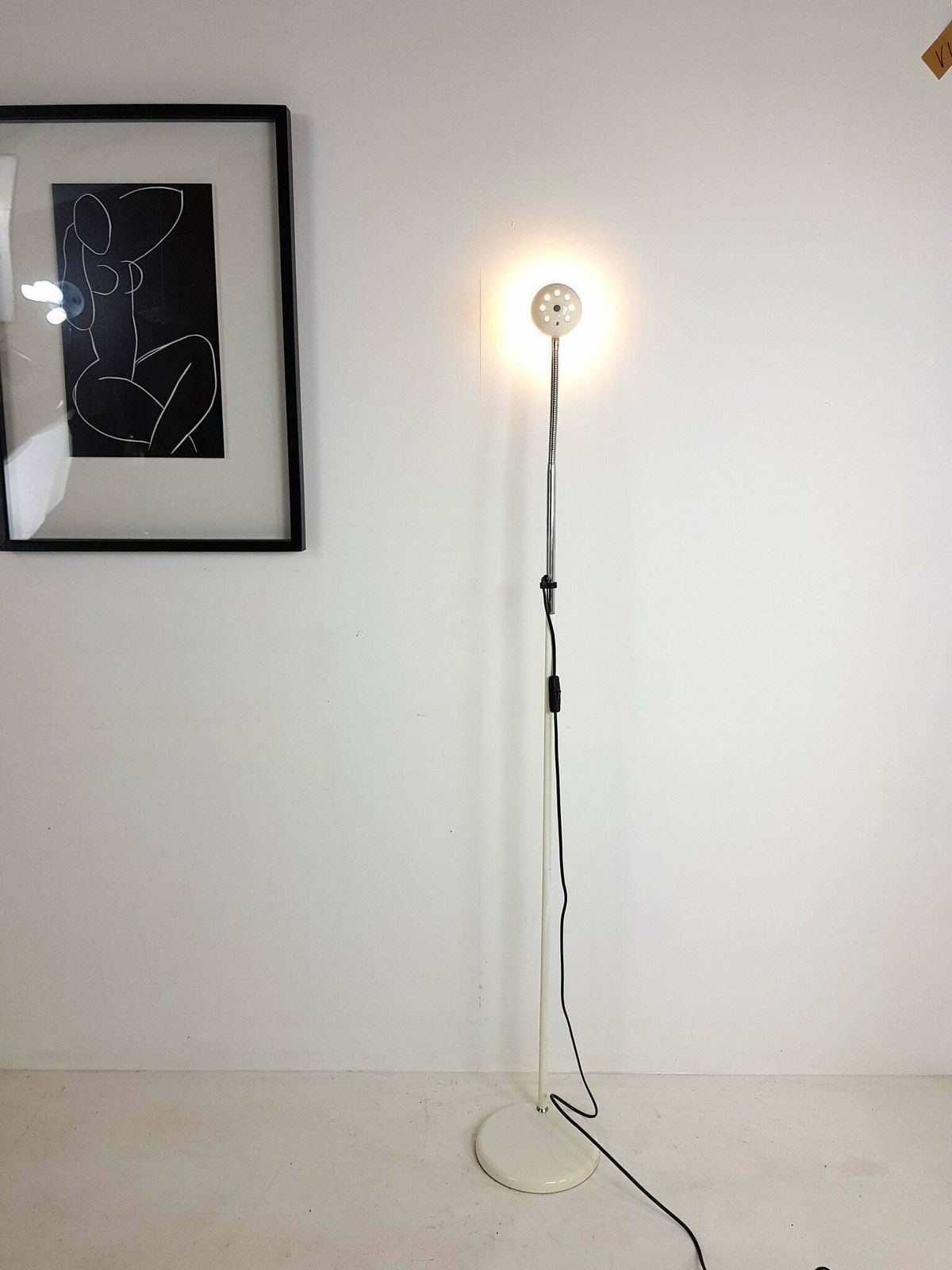 Vintage Floor Light   Retro