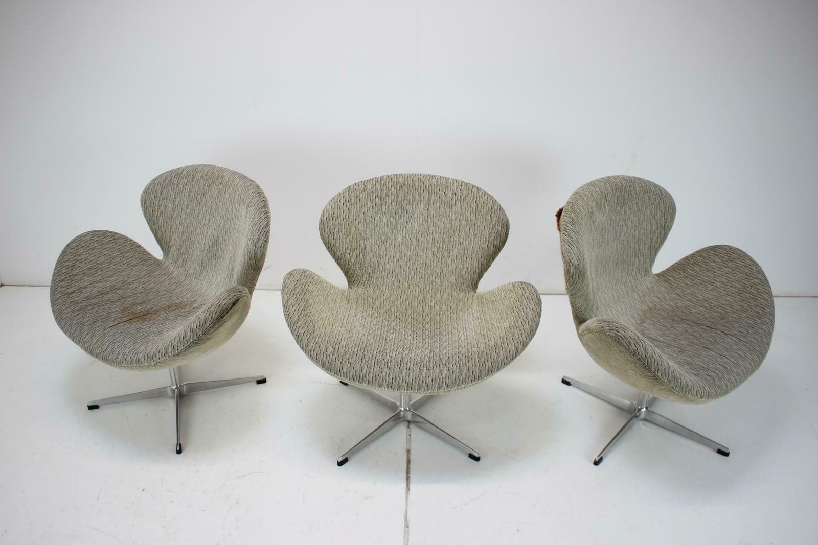 Three Swivel Lounge Armchairs In The Style Of Arne Jacobsen, 1990s photo 695.0