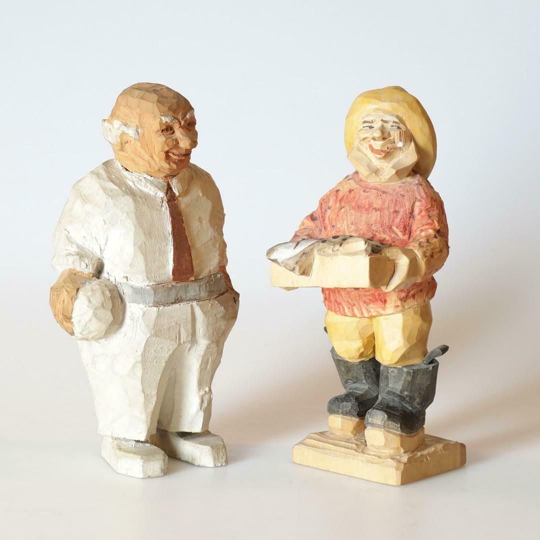 A Set Of 2 Antique Decorative Wooden Figurine Of Man & Woman Carving Sculptures photo for sale