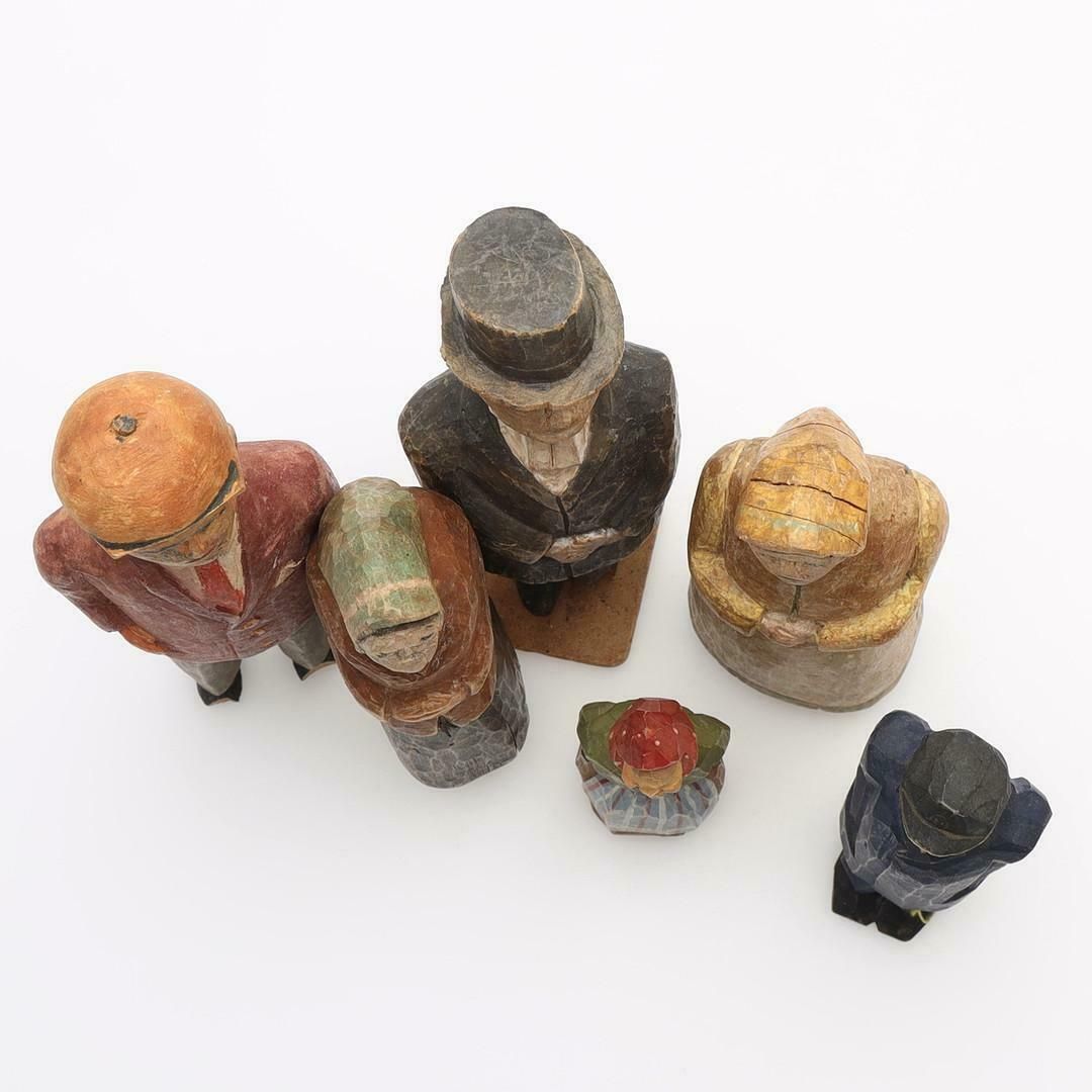 A Set Of 6 Antique Decorative Wooden Figurine Of A Family Carving Sculptures photo for sale