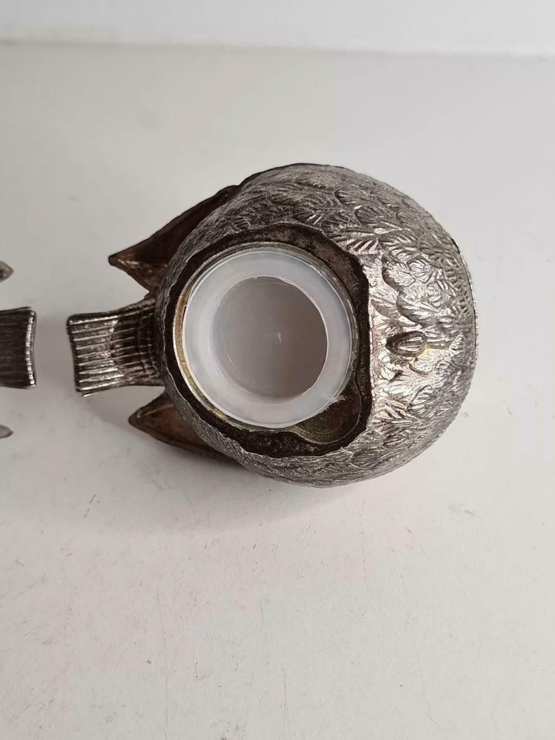 photo for sale Decorative Silver Salt Shaker, A Pair Of Antique Salt Shaker Sliver Quail Birds