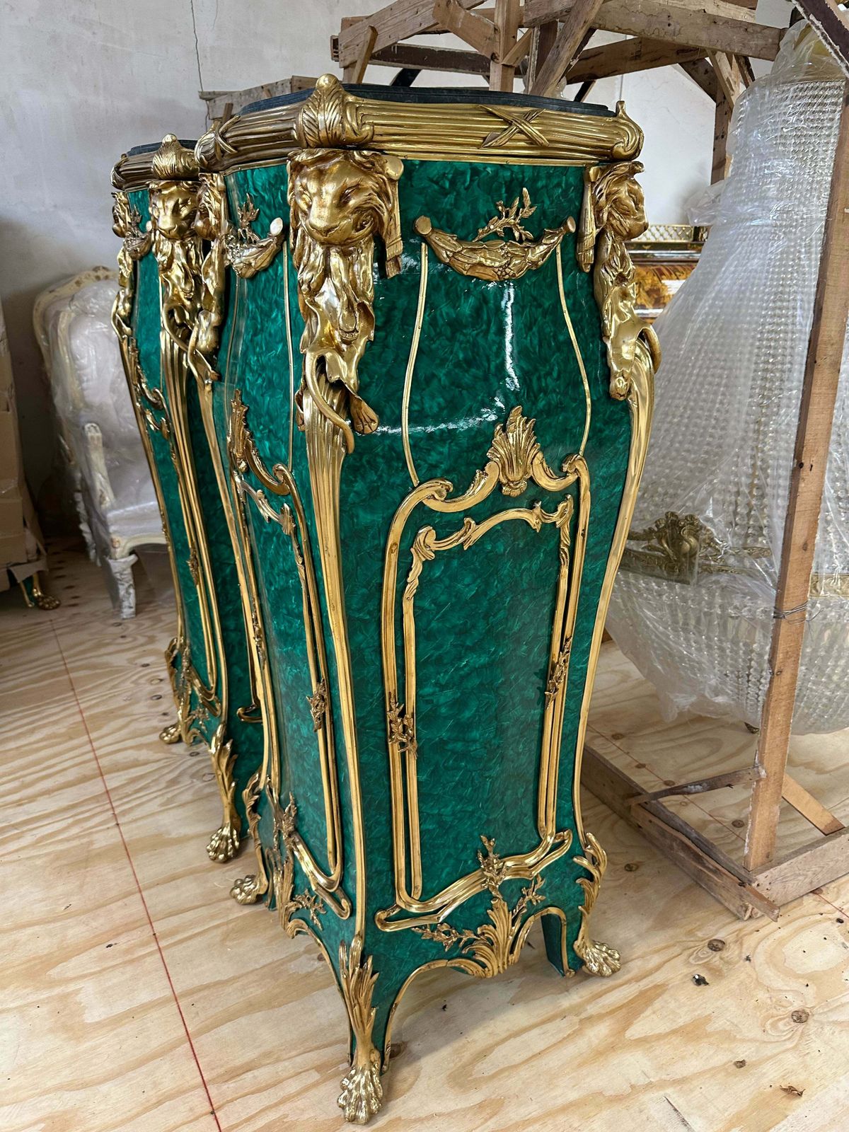 Beautiful Pair Of Louis XV Green Malachite, Bronze Mounted Lion Head Stands photo for sale