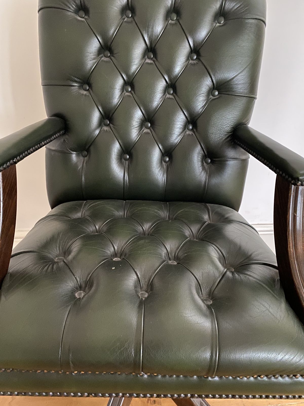 Chesterfield Gainsborough Office Chair photo furniture