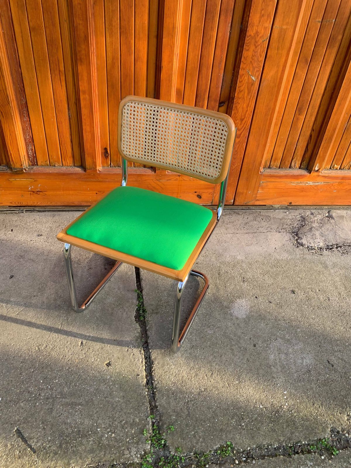 1 Mid Century Modern Italian Chair, 70s photo furniture