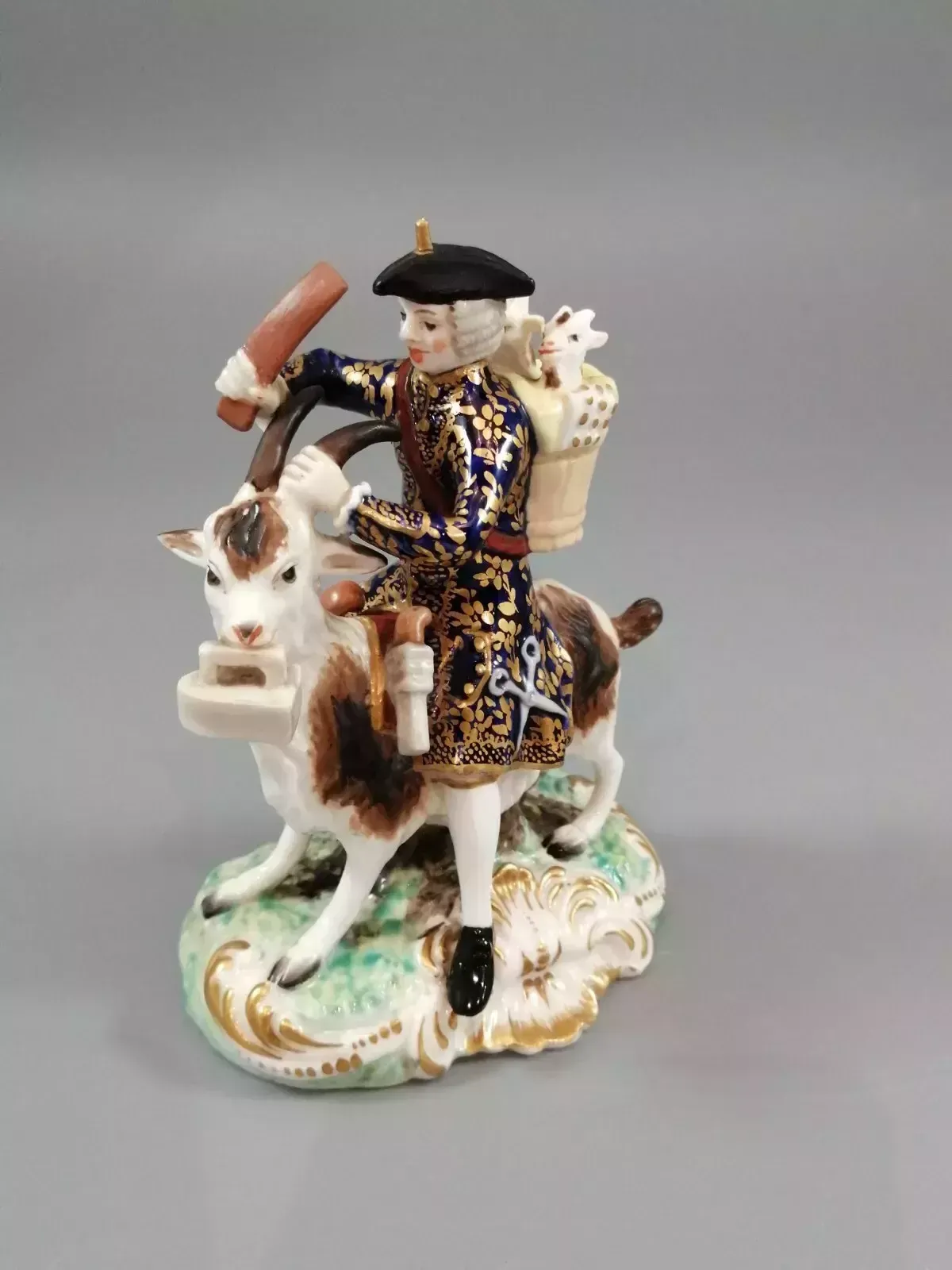 Derby Figurines Of The Welch Tailor And His Wife, C.1820 photo buy