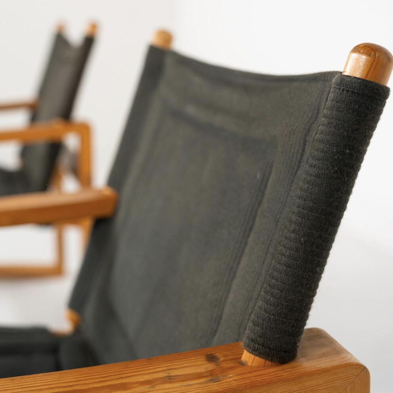Mid Century Modern Pair Of ‘Safari’ Armchairs By Børge Jensen For Bernstorffsmin photo vintage