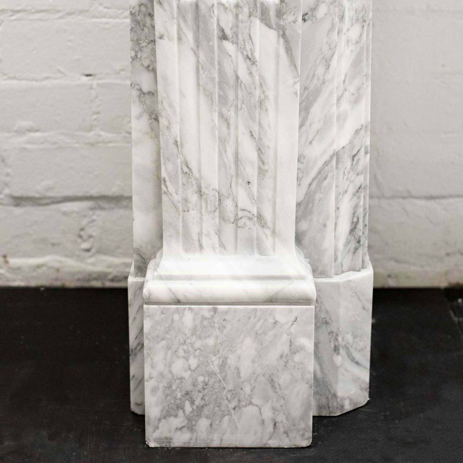 photo furniture Louis XVI Style Italian Arabescato Marble Fireplace