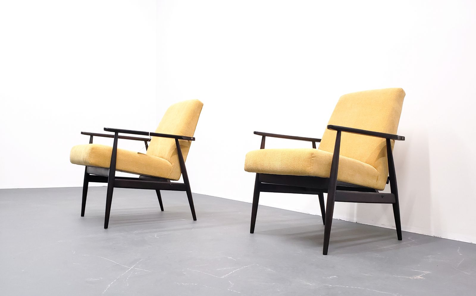 1960 Henryk Lis Mid Century Armchair In Yellow Velvet photo for sale