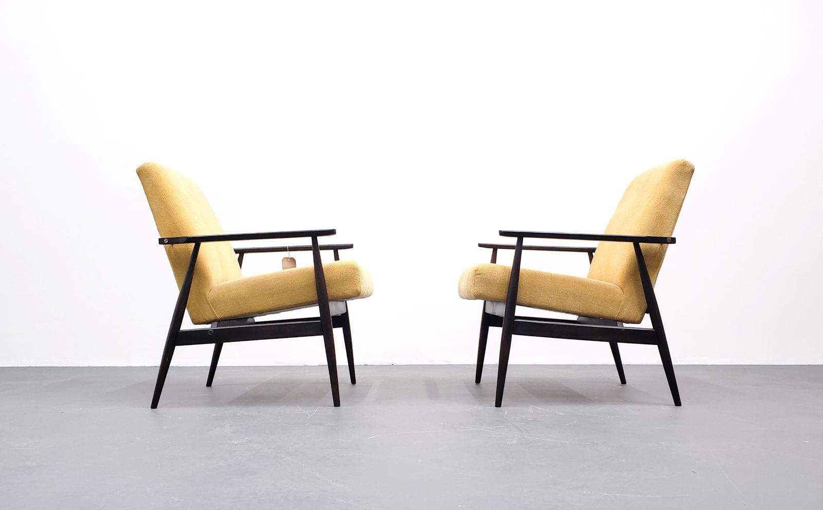 1960 Henryk Lis Mid Century Armchair In Yellow Velvet photo 500.0