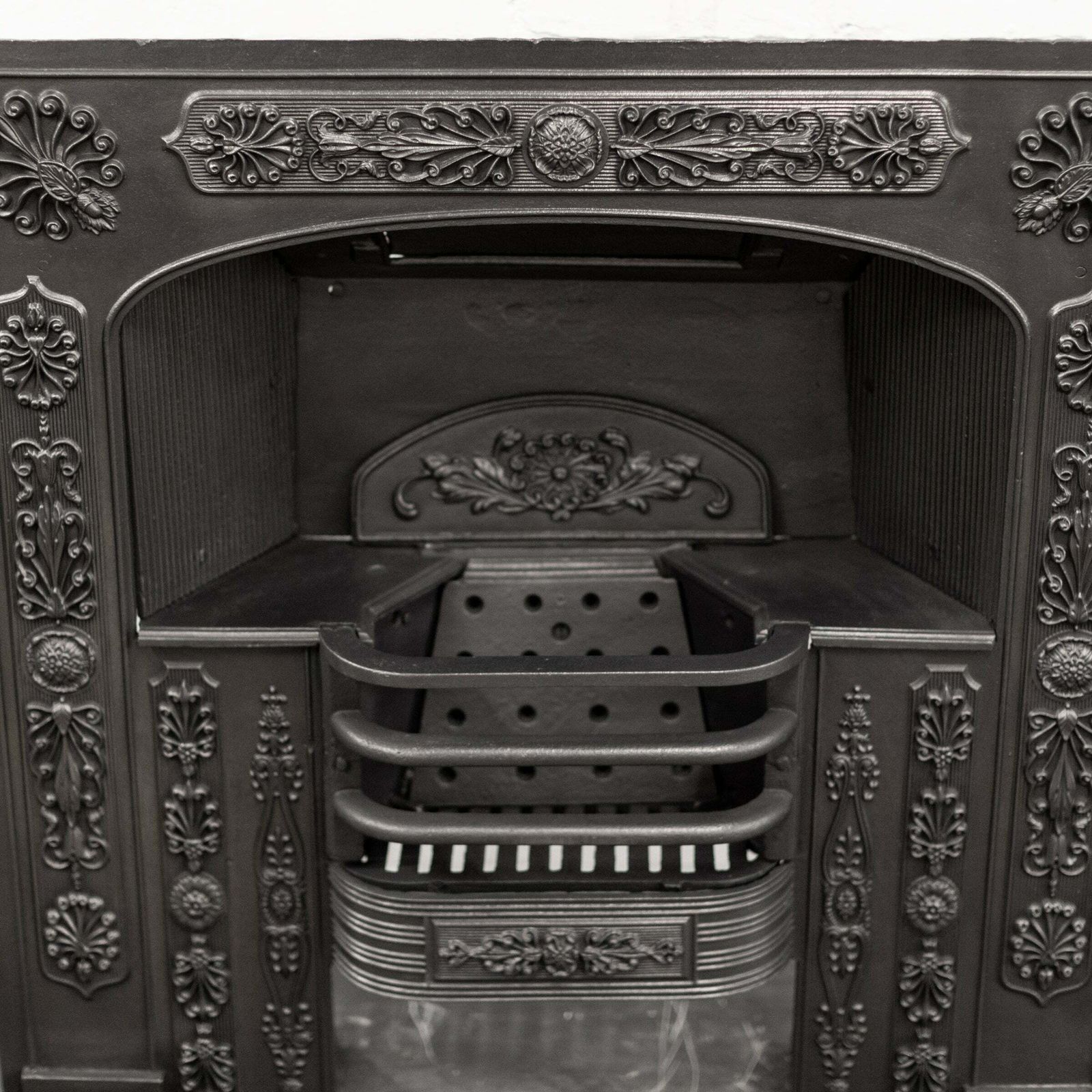 Antique Georgian Cast Iron Hob Grate photo Home Fixtures