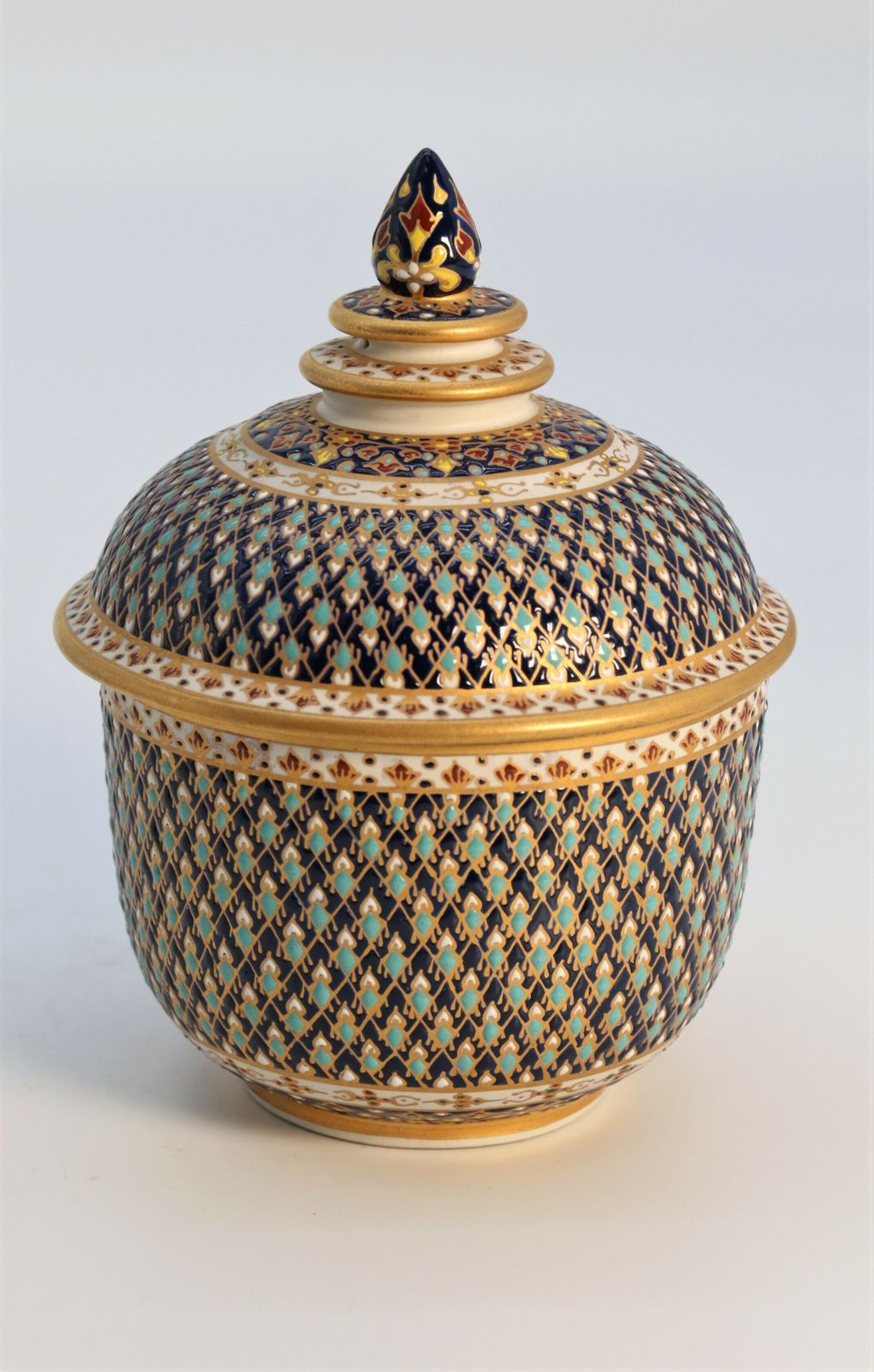 A Fine Asian Siam Pottery Gilt And Enamelled Lidded Jar Circa 1920