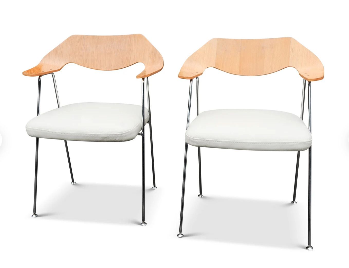 Pair Of Hille By British Designer Robin Day Model 675 Bent Oak Plywood & Chrome Easy Chair With White Leather Seats 1960's Made In England Ol photo 2100.0