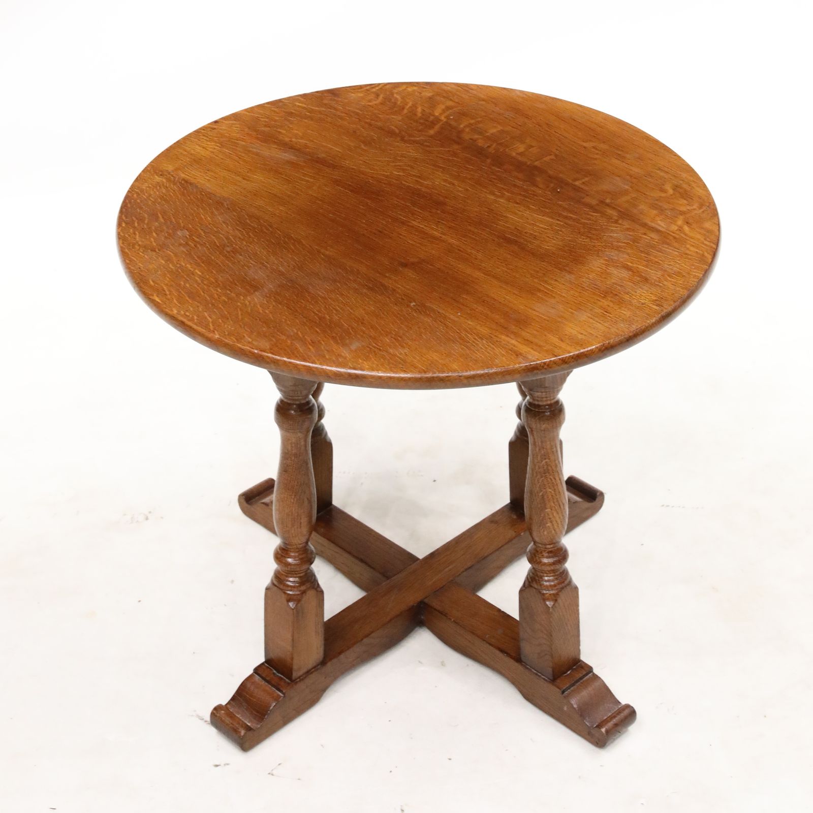 Old Charm Style Round Side Coffee Table Utility Furniture Stamp
