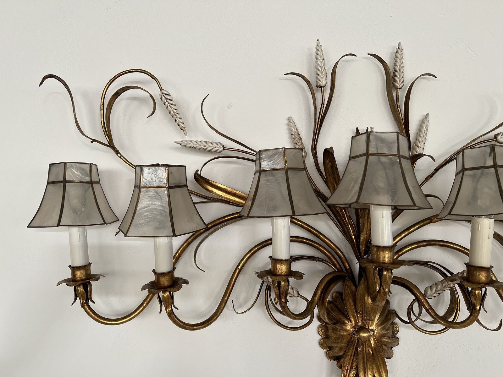 photo vintage Large Gilt Wall Sconce With Wheat Sheaf And Original Lampshades, 1970s