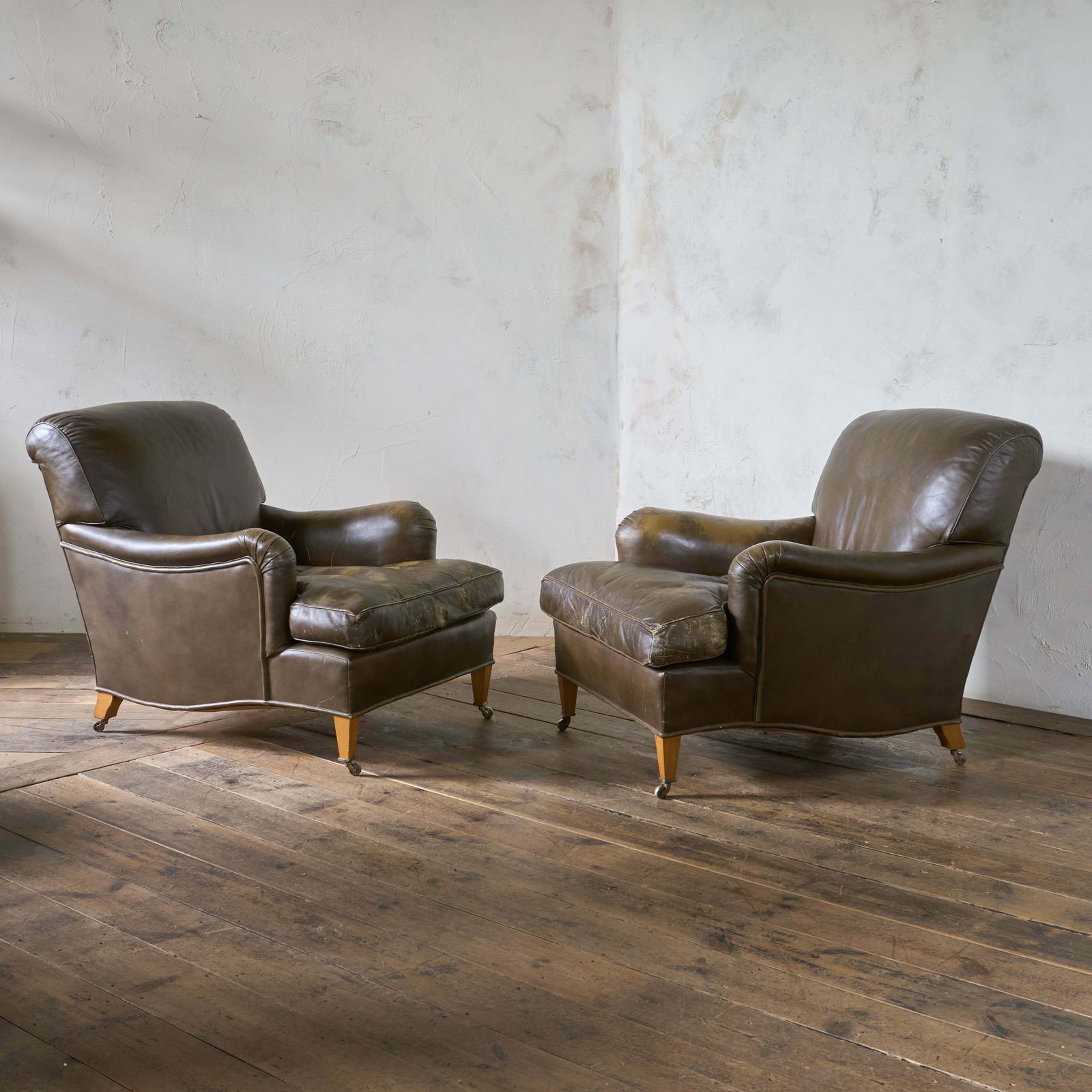 Howard And Sons   Pair Of Ivor Armchairs