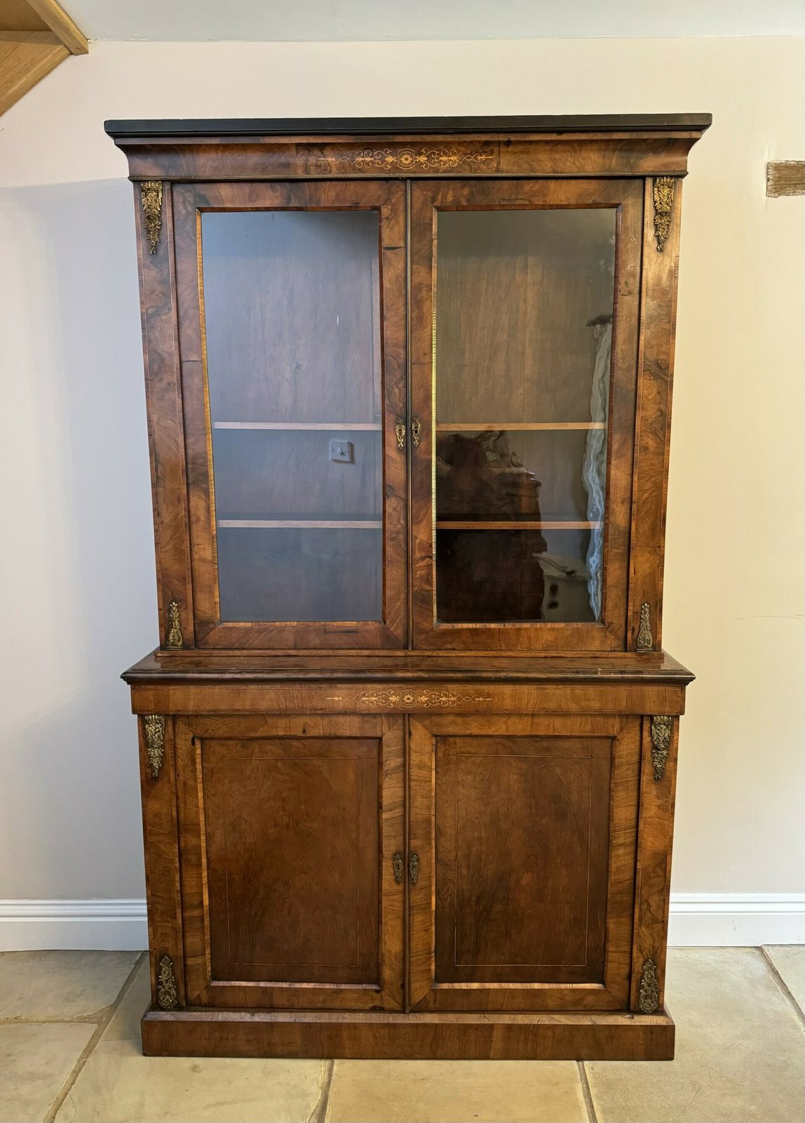 Fantastic Victorian Quality Burr Walnut Inlaid Bookcase Cabinet