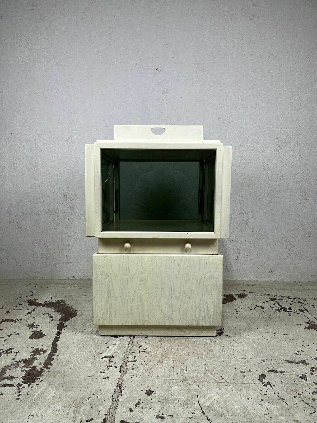 Bar Cabinet With Wooden Glass Wheels Gianfranco Frattini Bernini 1960s Vintage Design