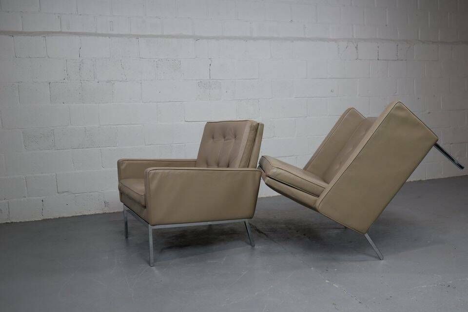 Florence Knoll Lounge Chairs Model 65a For Knoll International. photo vinterior